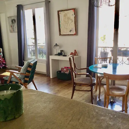 Architecte 60 M2 Batignoles Apartment *